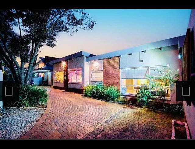 6 BEDROOM HOUSE FOR SALE IN FLORIDA GLEN